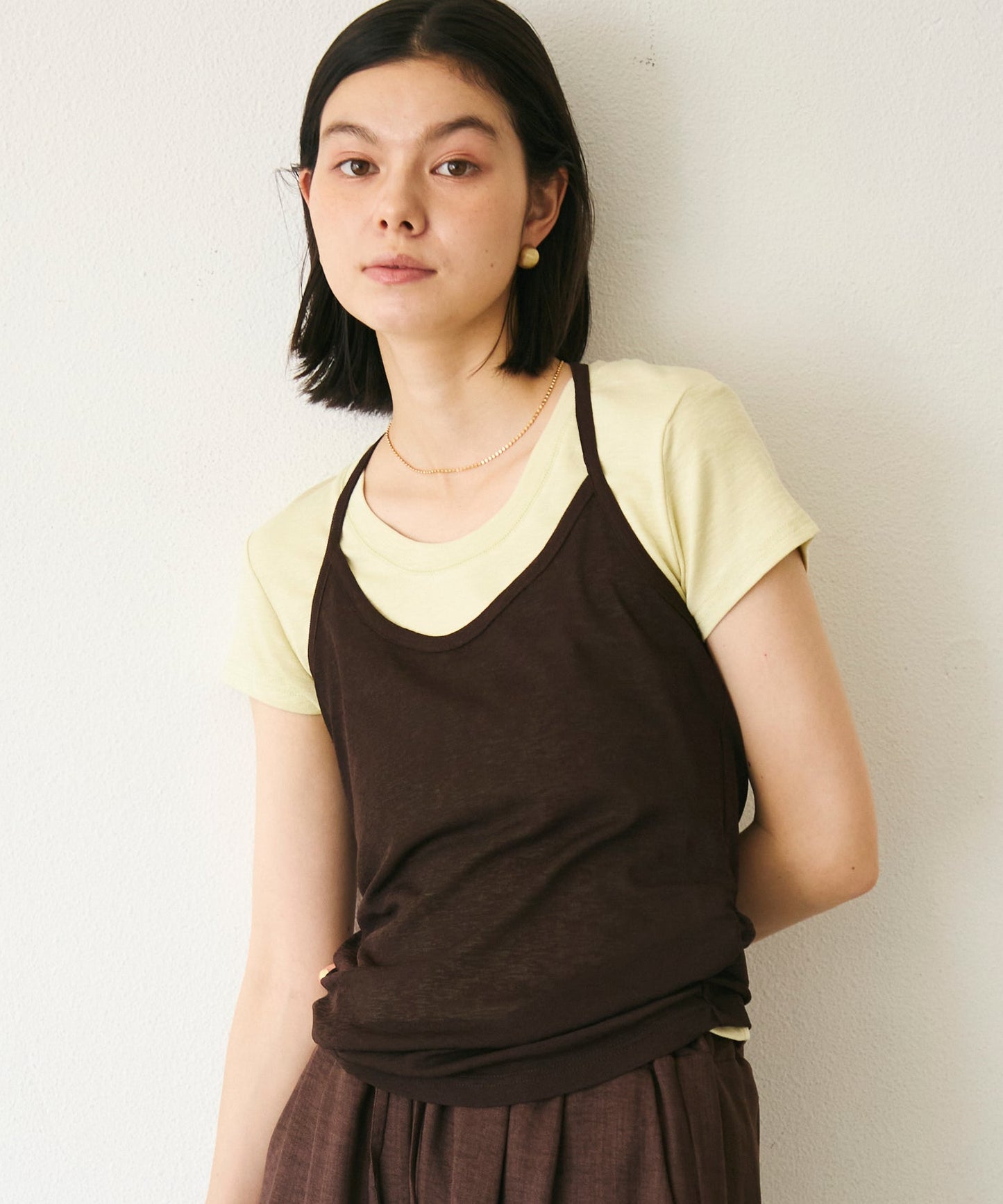 スラブラウンドネックTシャツ