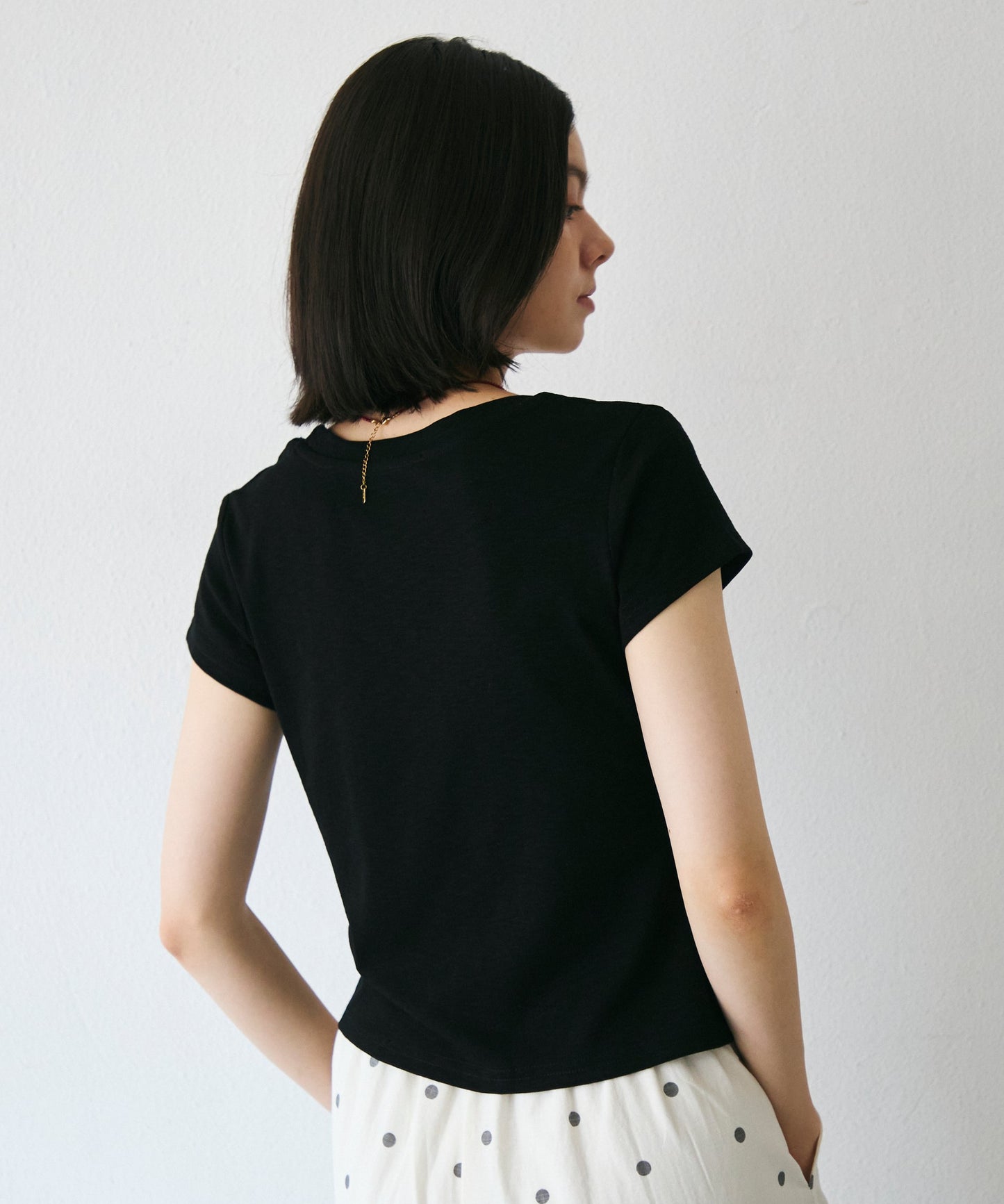 スラブラウンドネックTシャツ