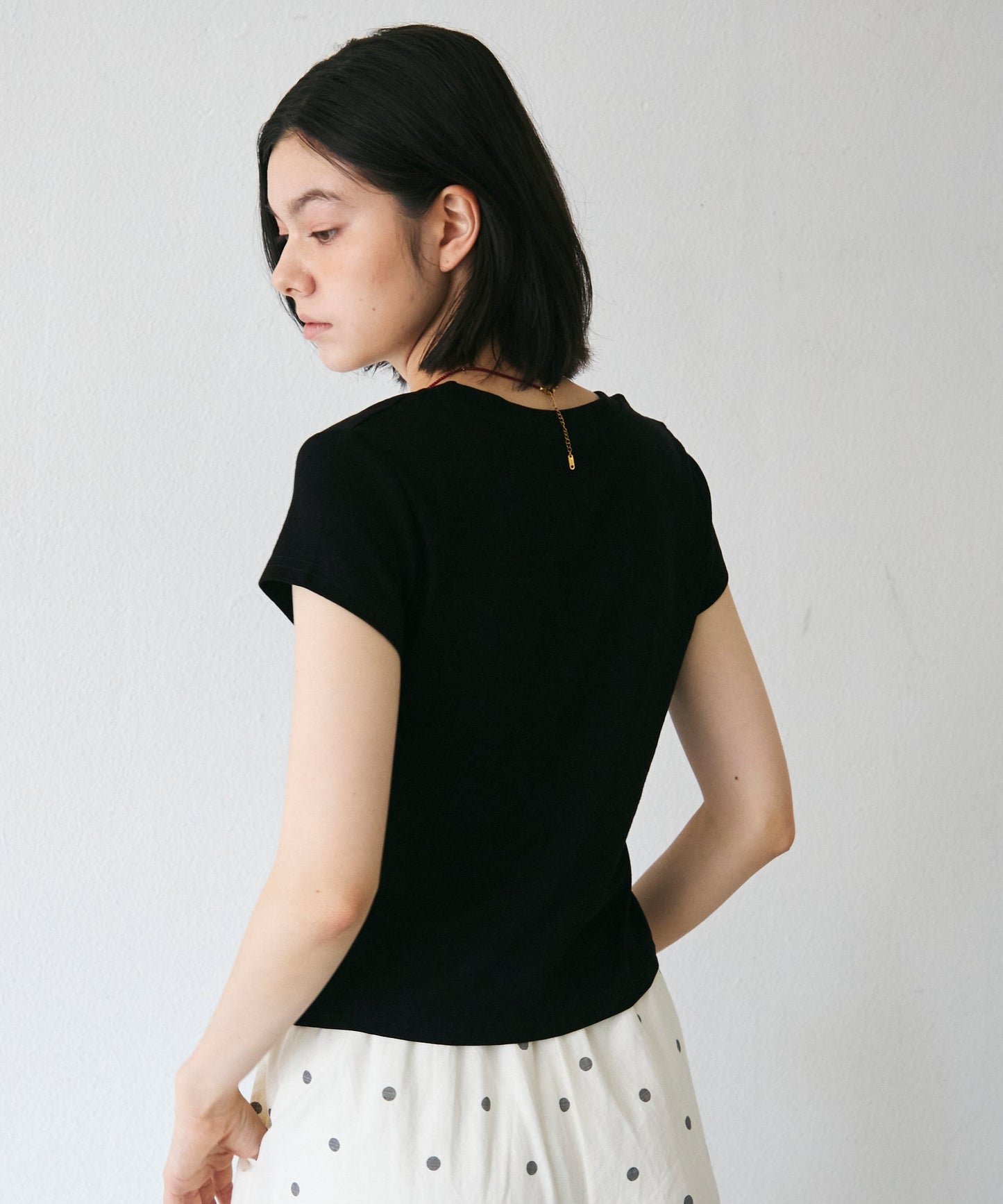スラブラウンドネックTシャツ
