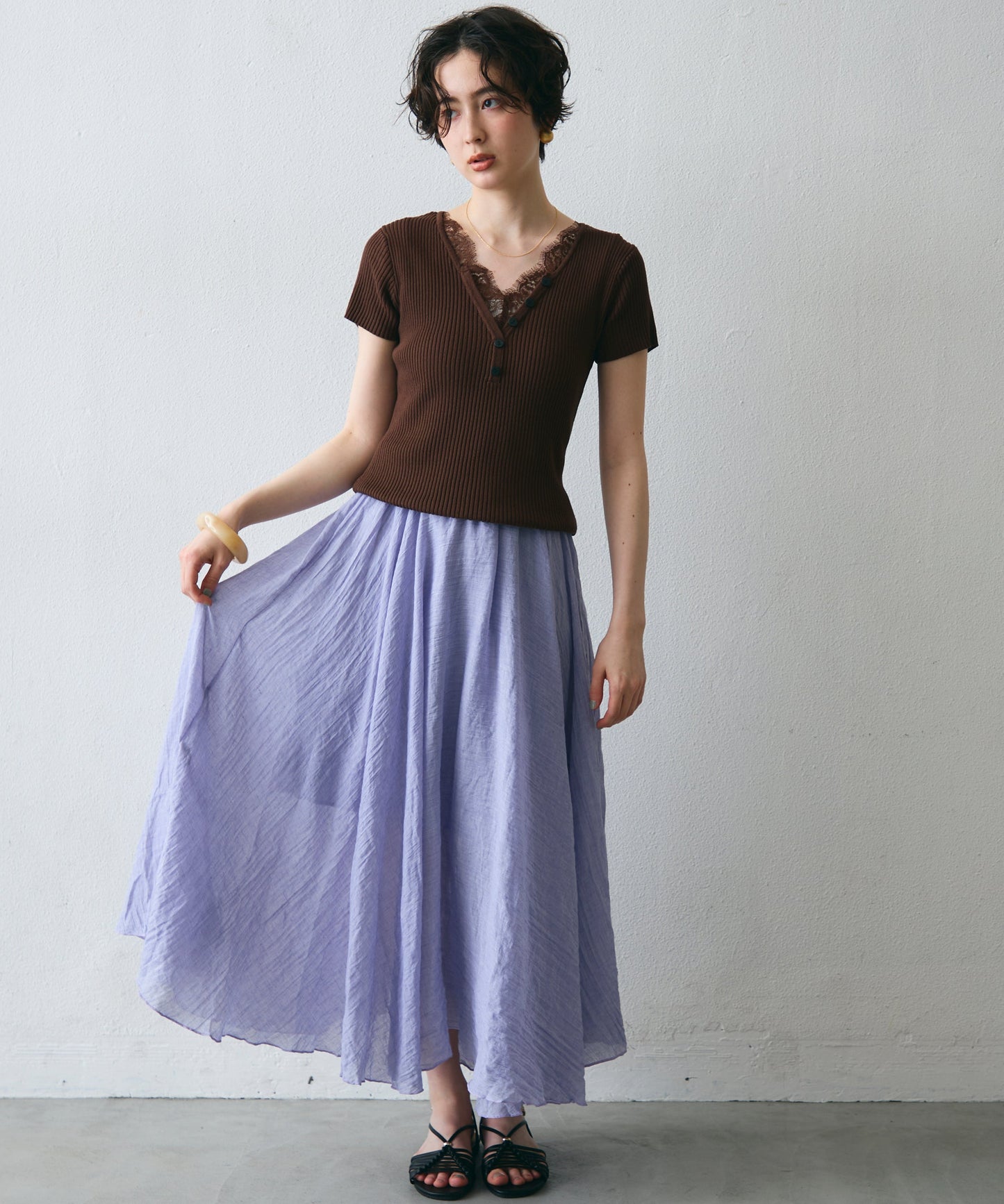 レースレイヤードヘンリーネックハーフスリーブリブニット