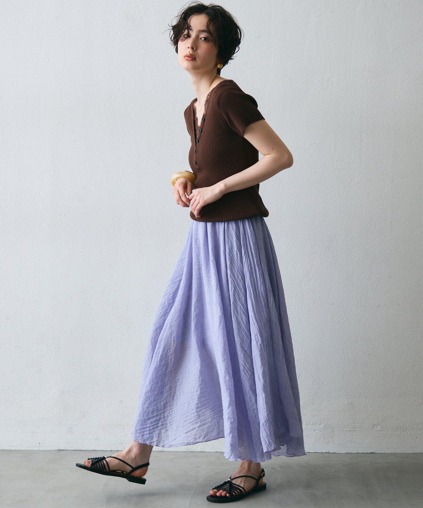 レースレイヤードヘンリーネックハーフスリーブリブニット