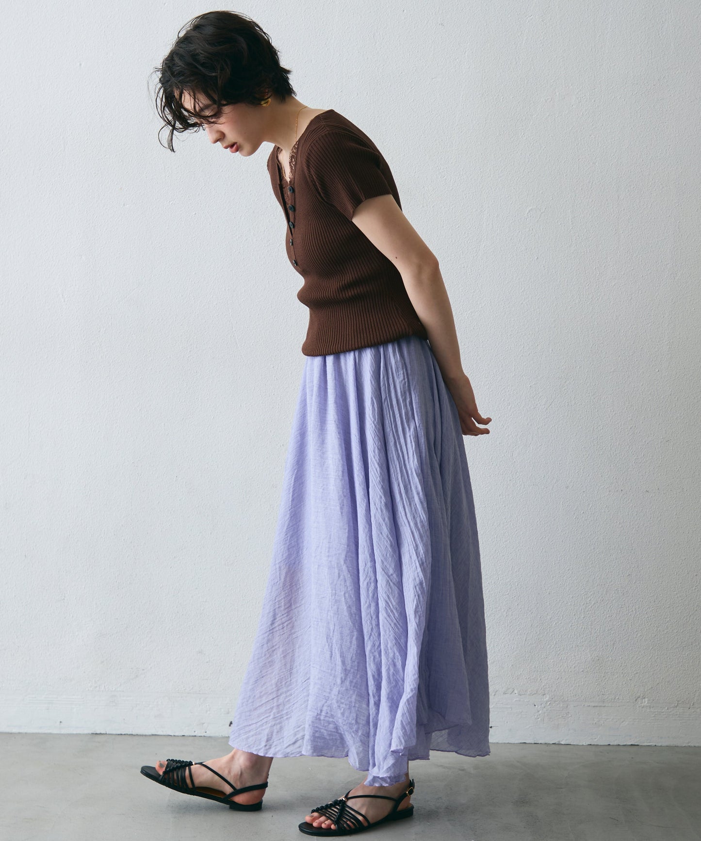 レースレイヤードヘンリーネックハーフスリーブリブニット