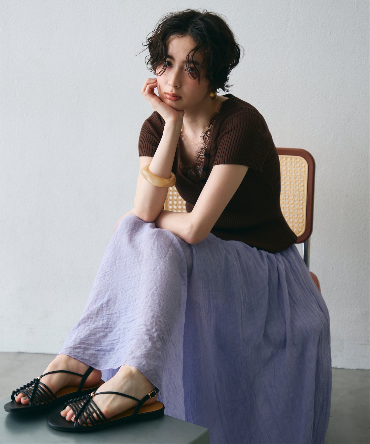 レースレイヤードヘンリーネックハーフスリーブリブニット