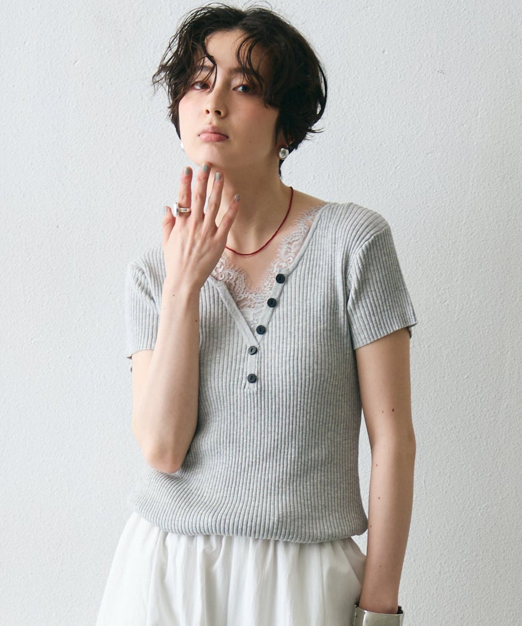 レースレイヤードヘンリーネックハーフスリーブリブニット