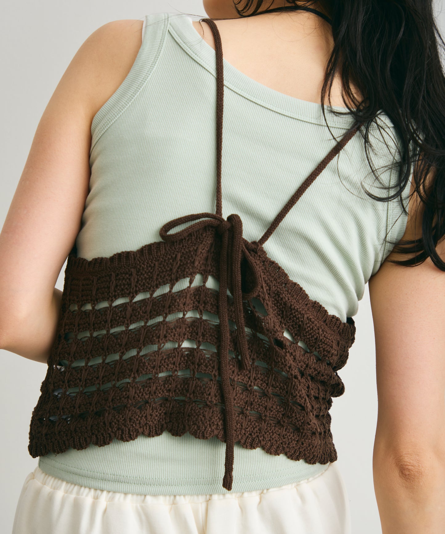 透かし編みニットキャミ