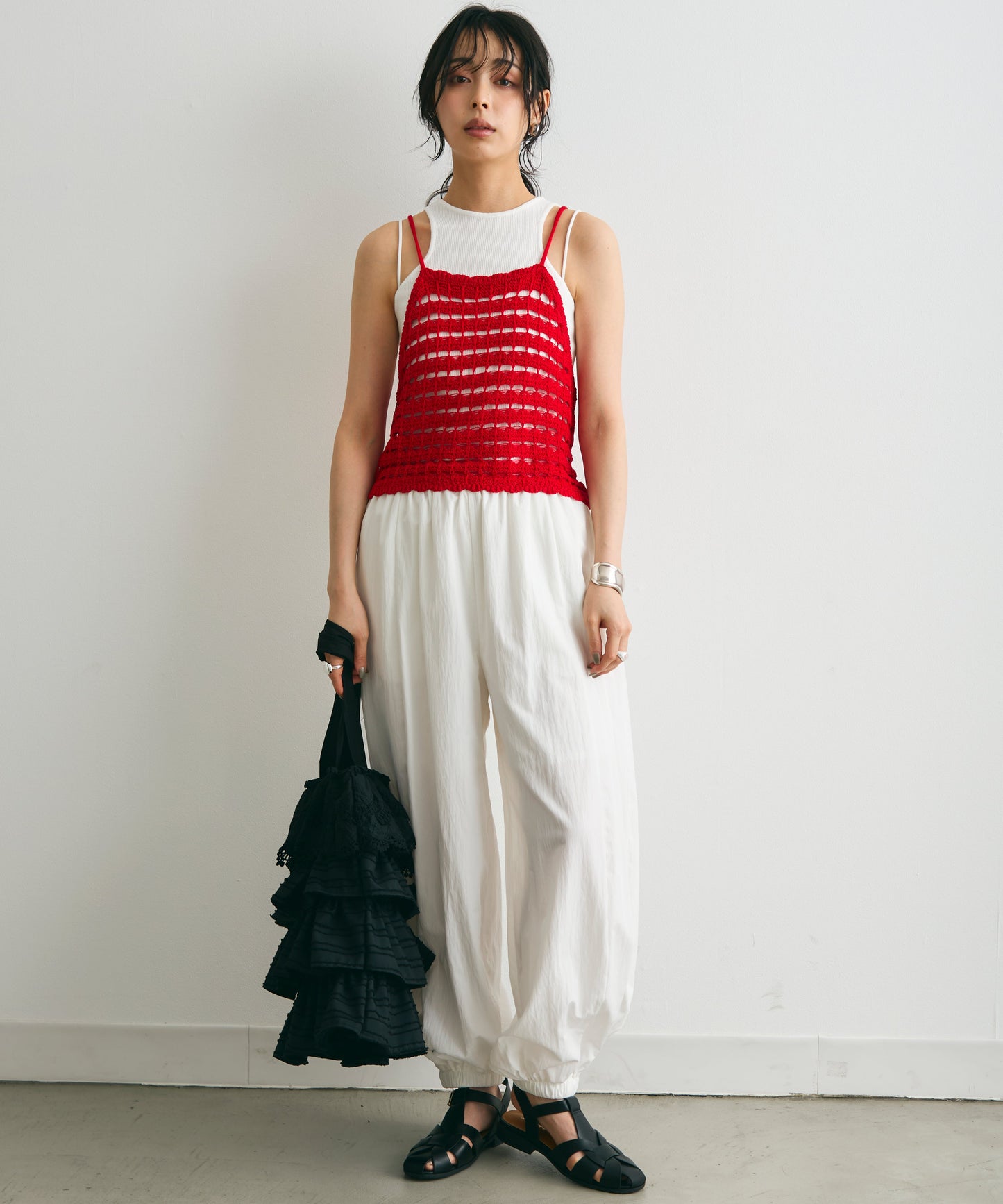 透かし編みニットキャミ