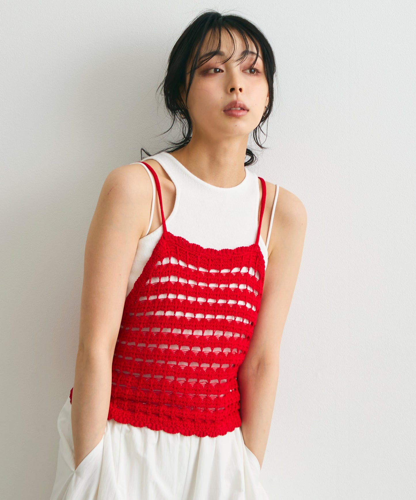 透かし編みニットキャミ