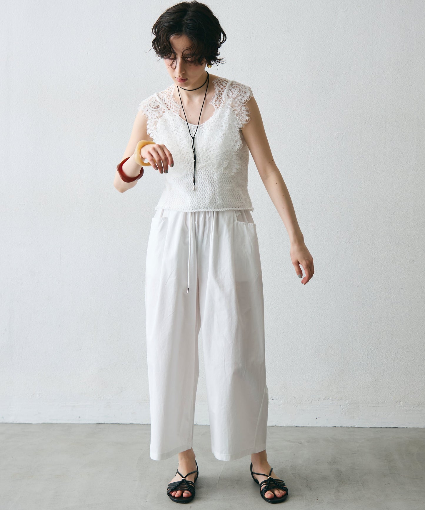 レースレイヤード風ノースリニット