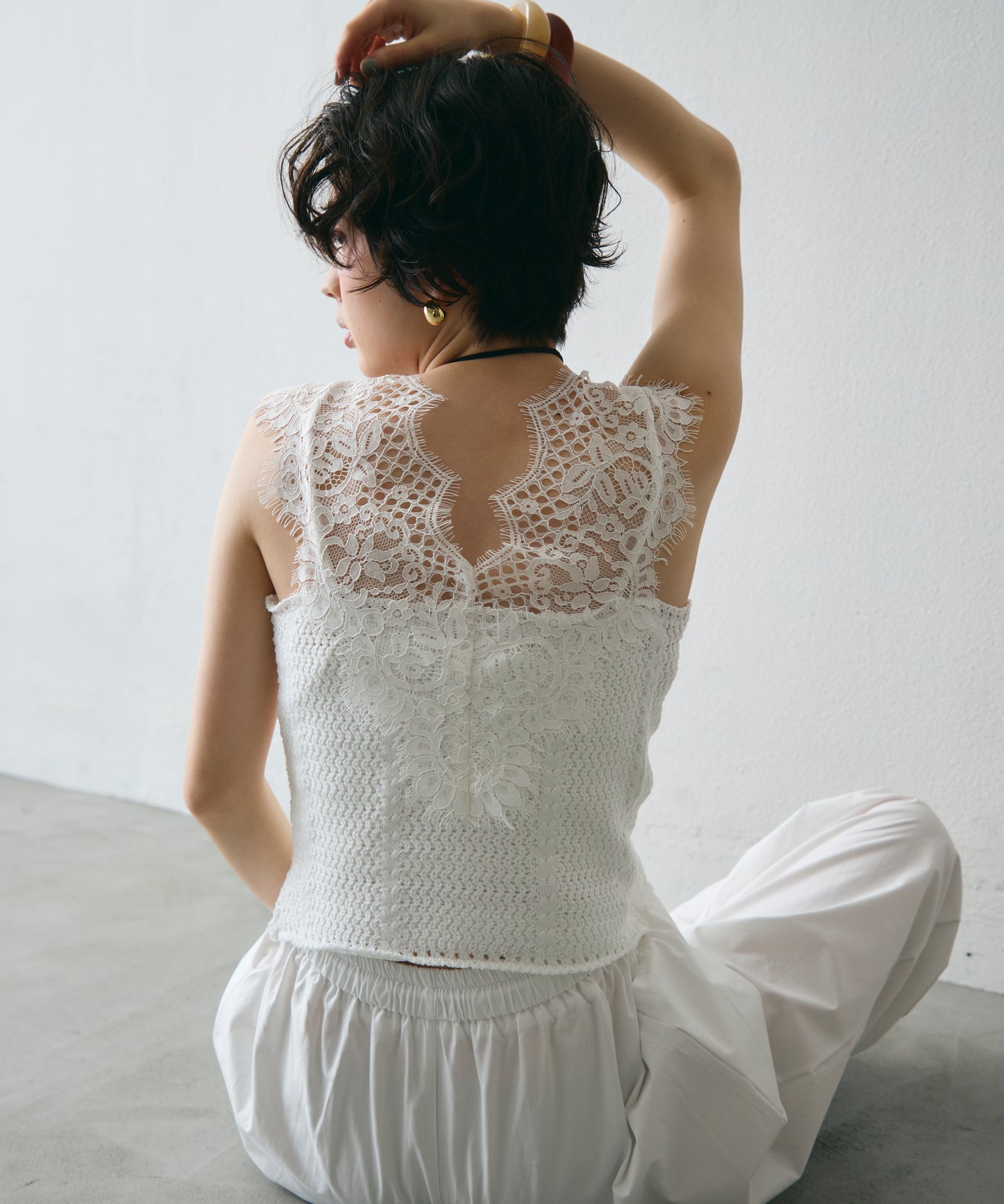 レースレイヤード風ノースリニット