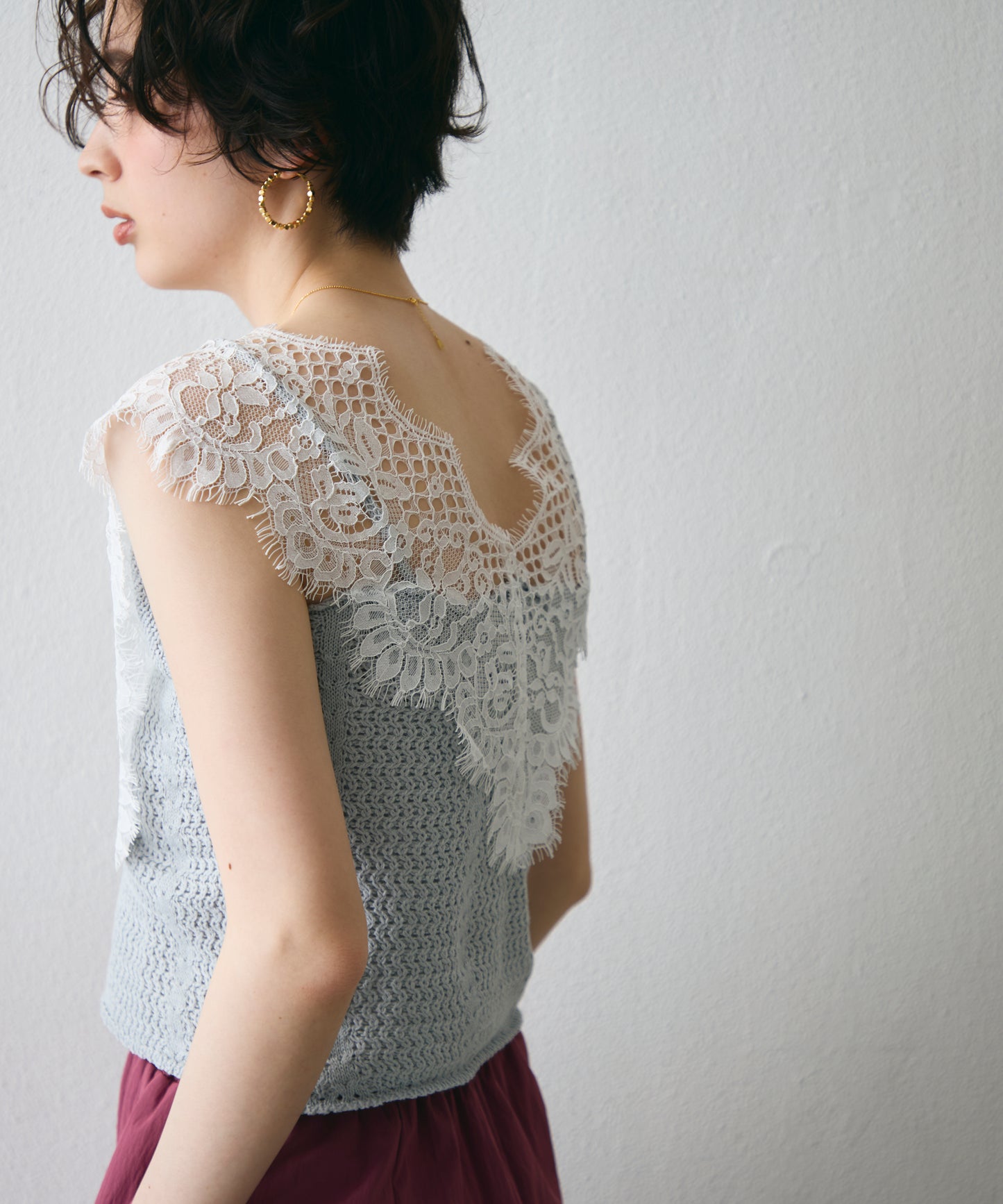 レースレイヤード風ノースリニット