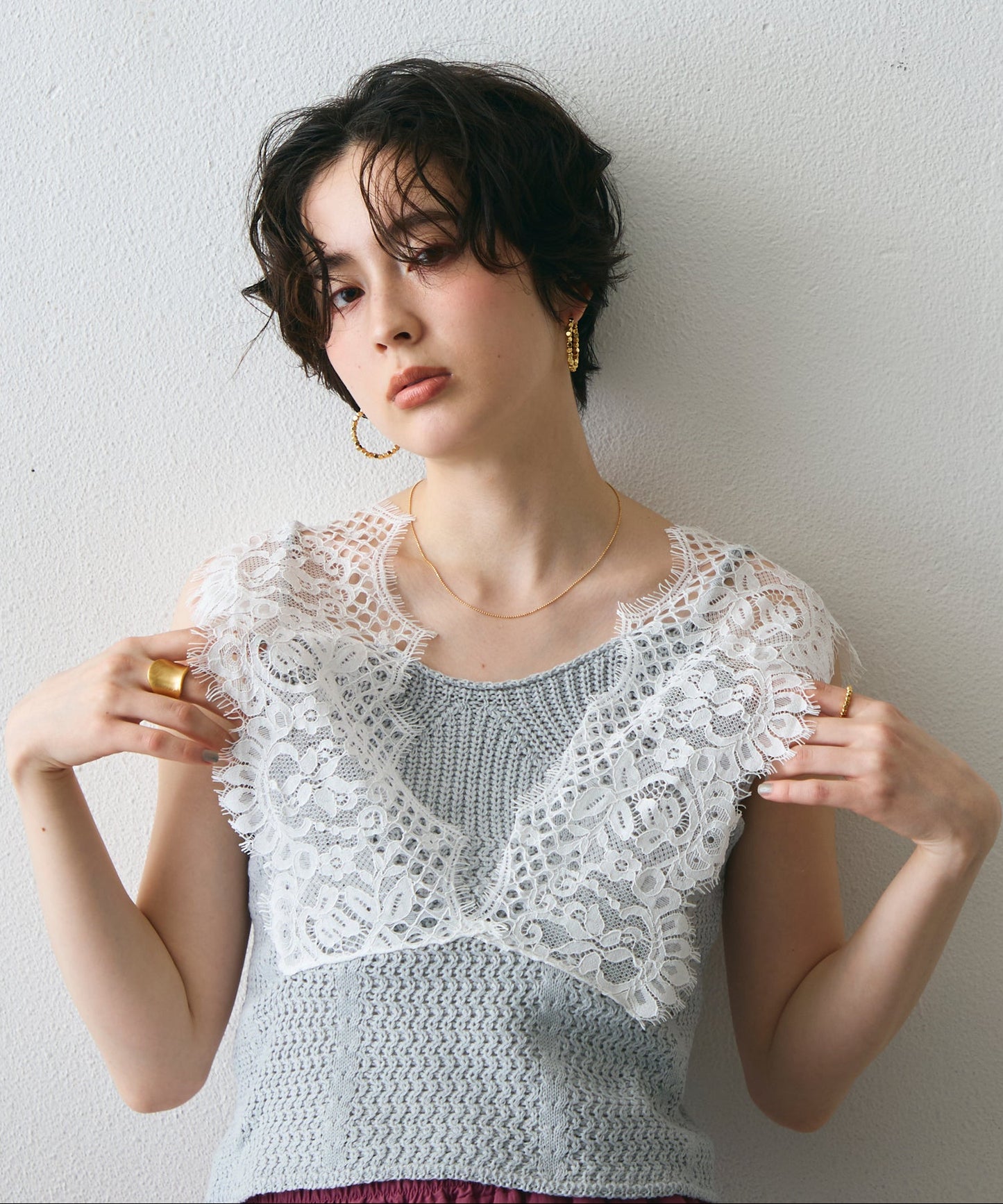 レースレイヤード風ノースリニット