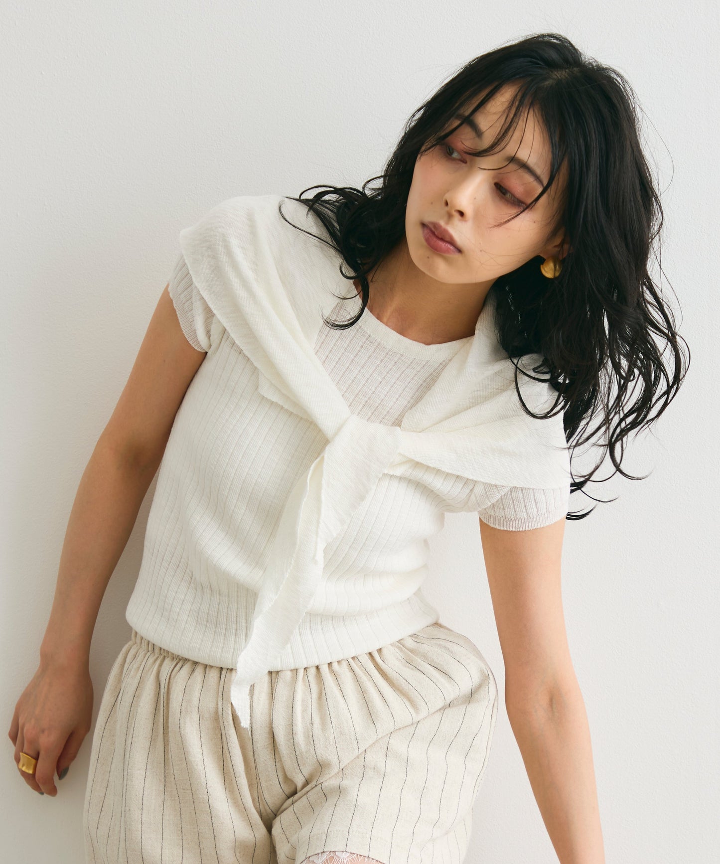 スカーフ付きリブニット