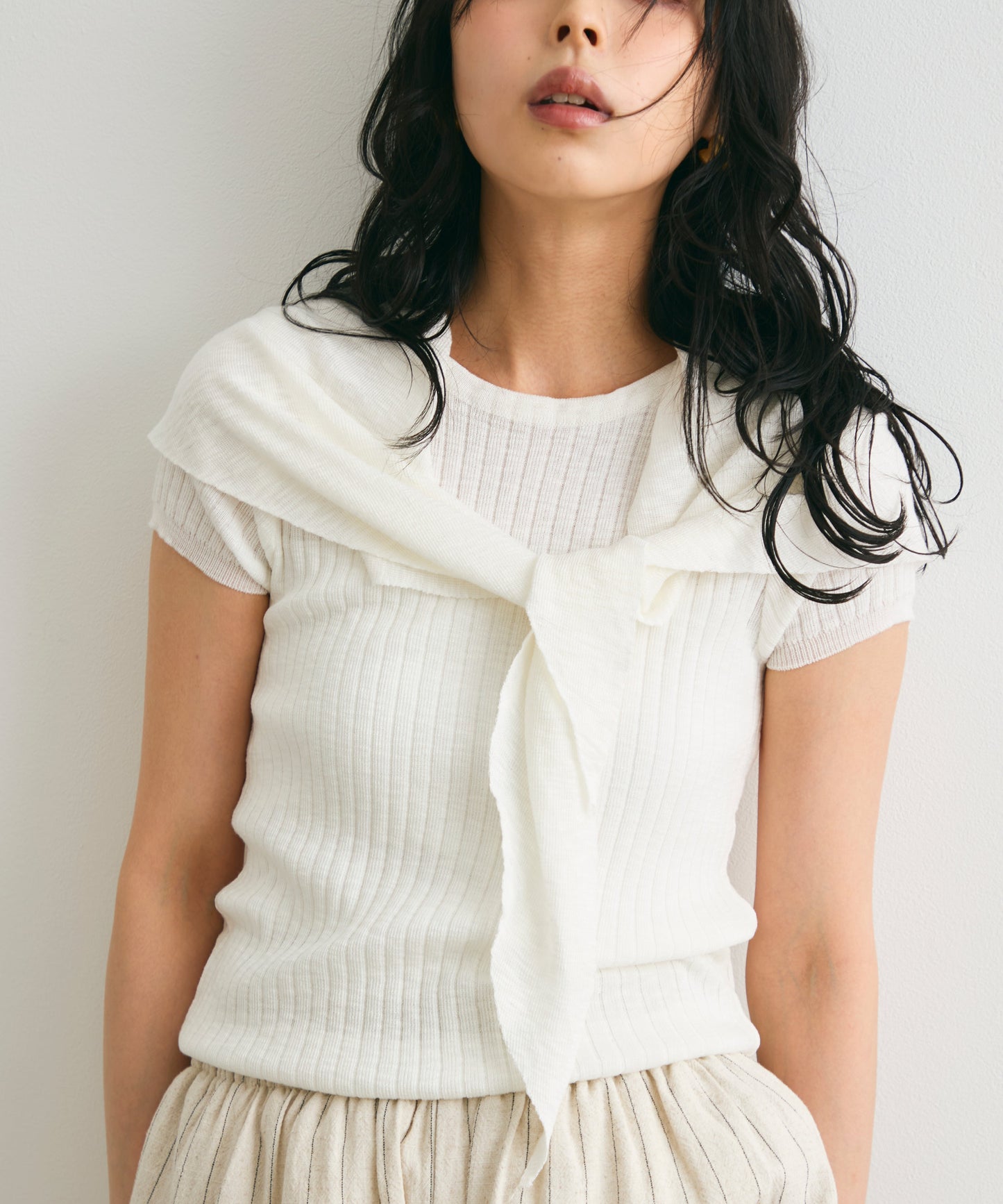 スカーフ付きリブニット