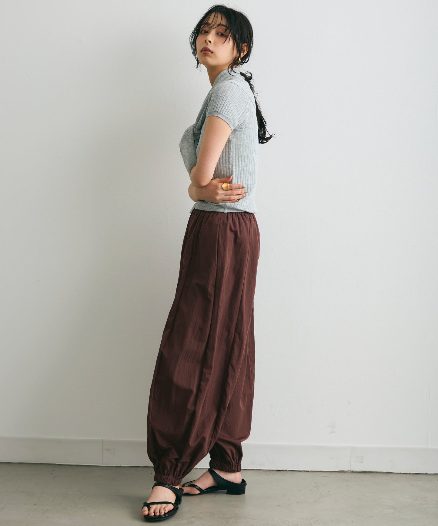 スカーフ付きリブニット