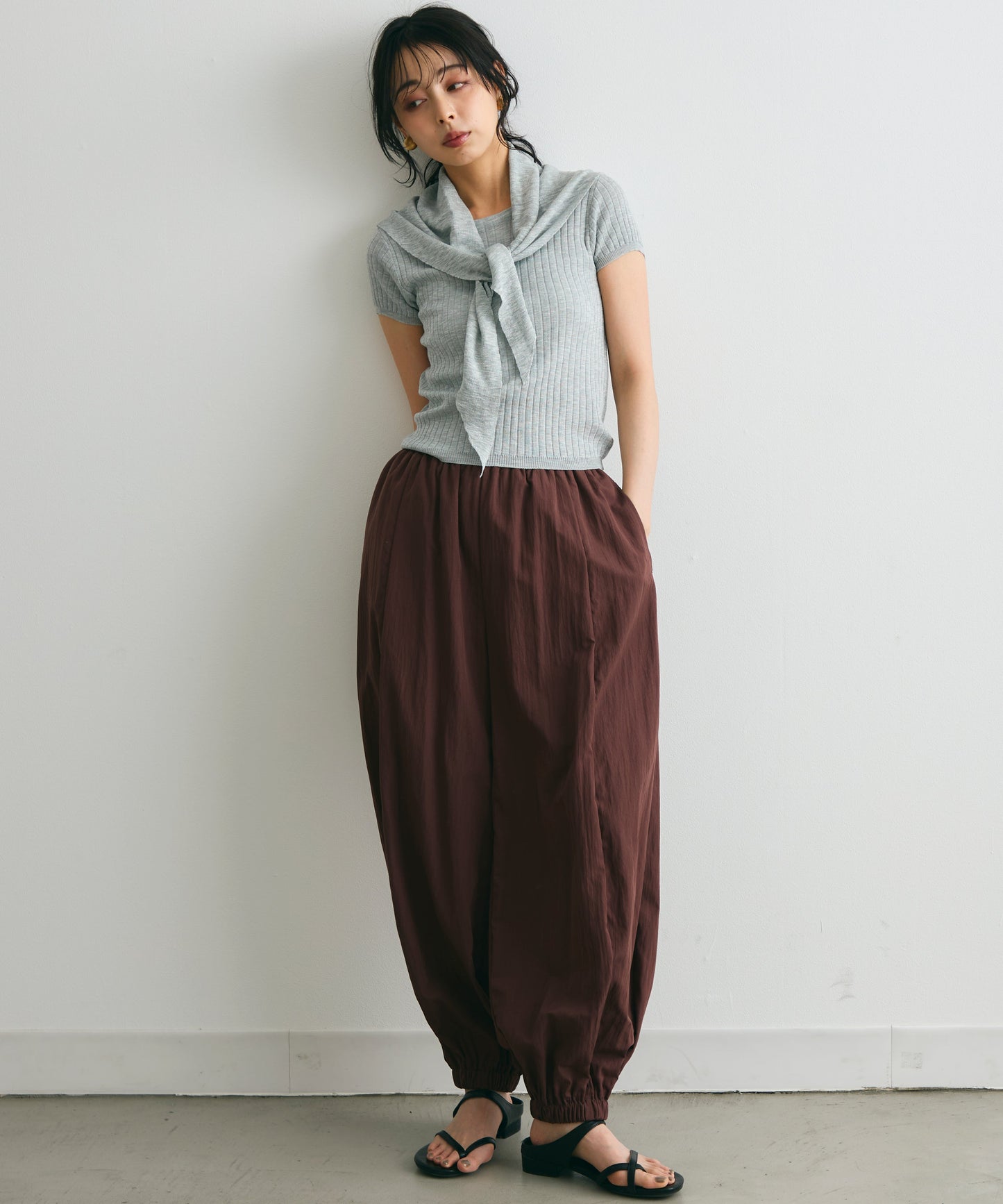 スカーフ付きリブニット