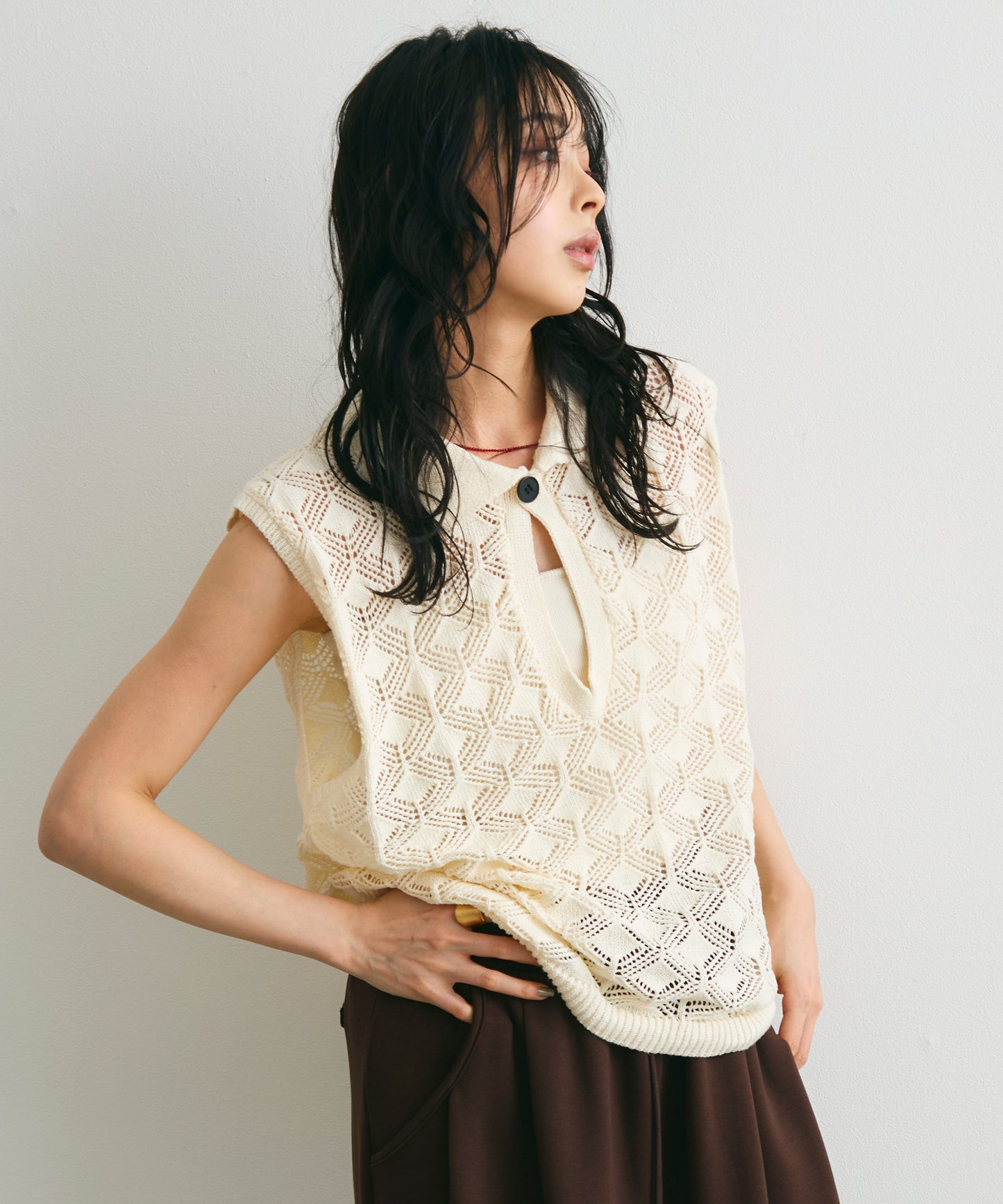 ジャガードポロ衿ノースリニット