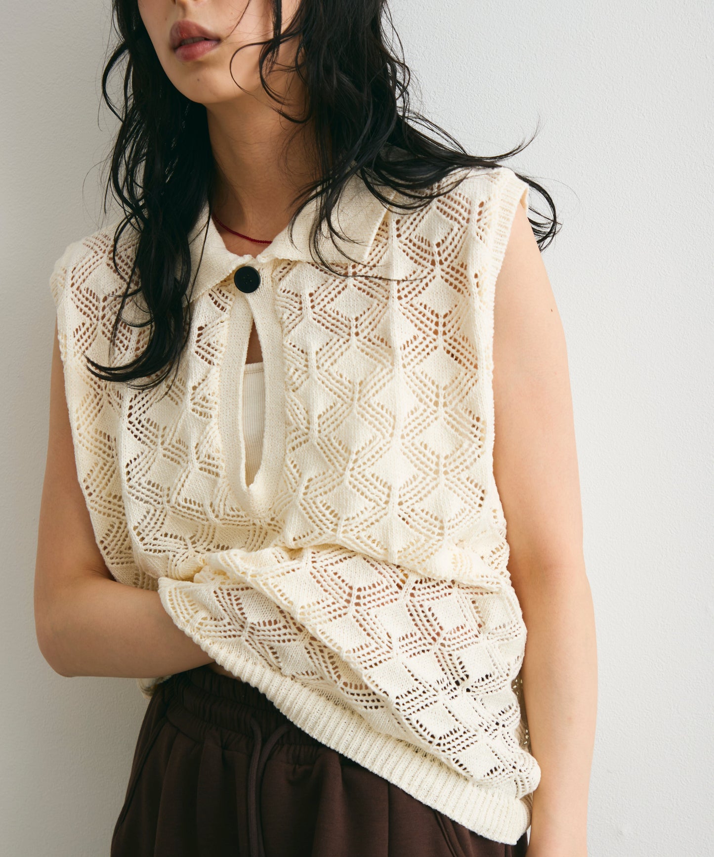 ジャガードポロ衿ノースリニット