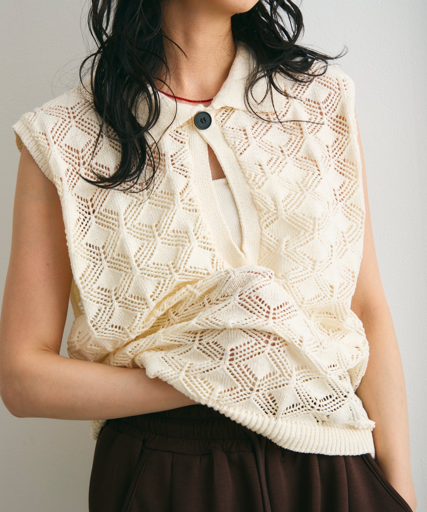 ジャガードポロ衿ノースリニット