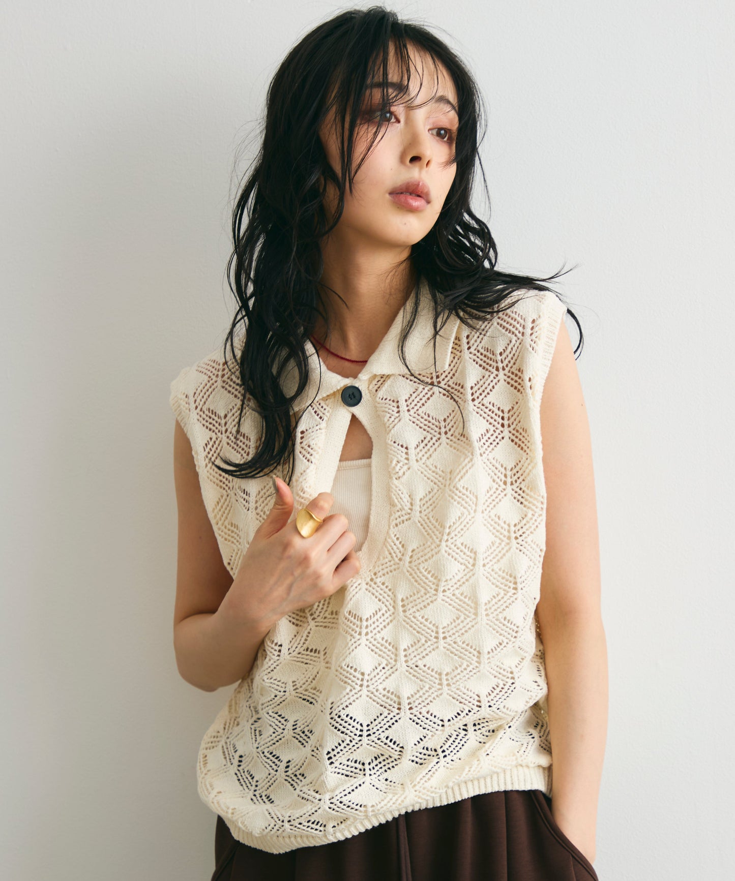 ジャガードポロ衿ノースリニット