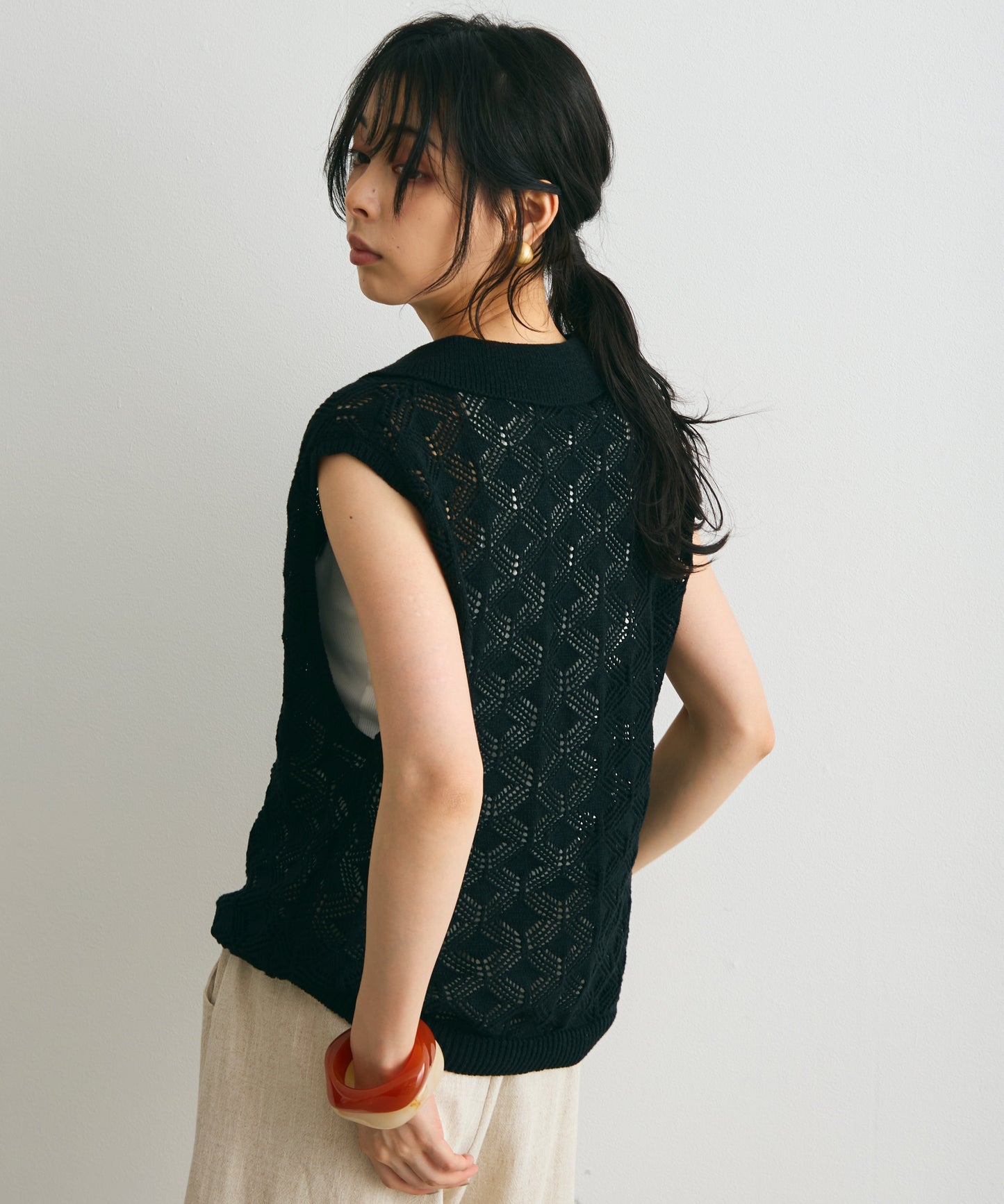 ジャガードポロ衿ノースリニット