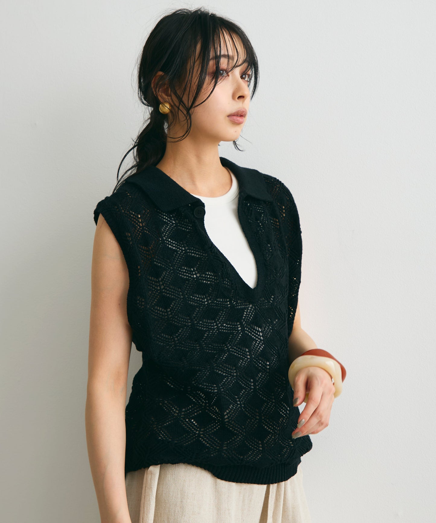 ジャガードポロ衿ノースリニット