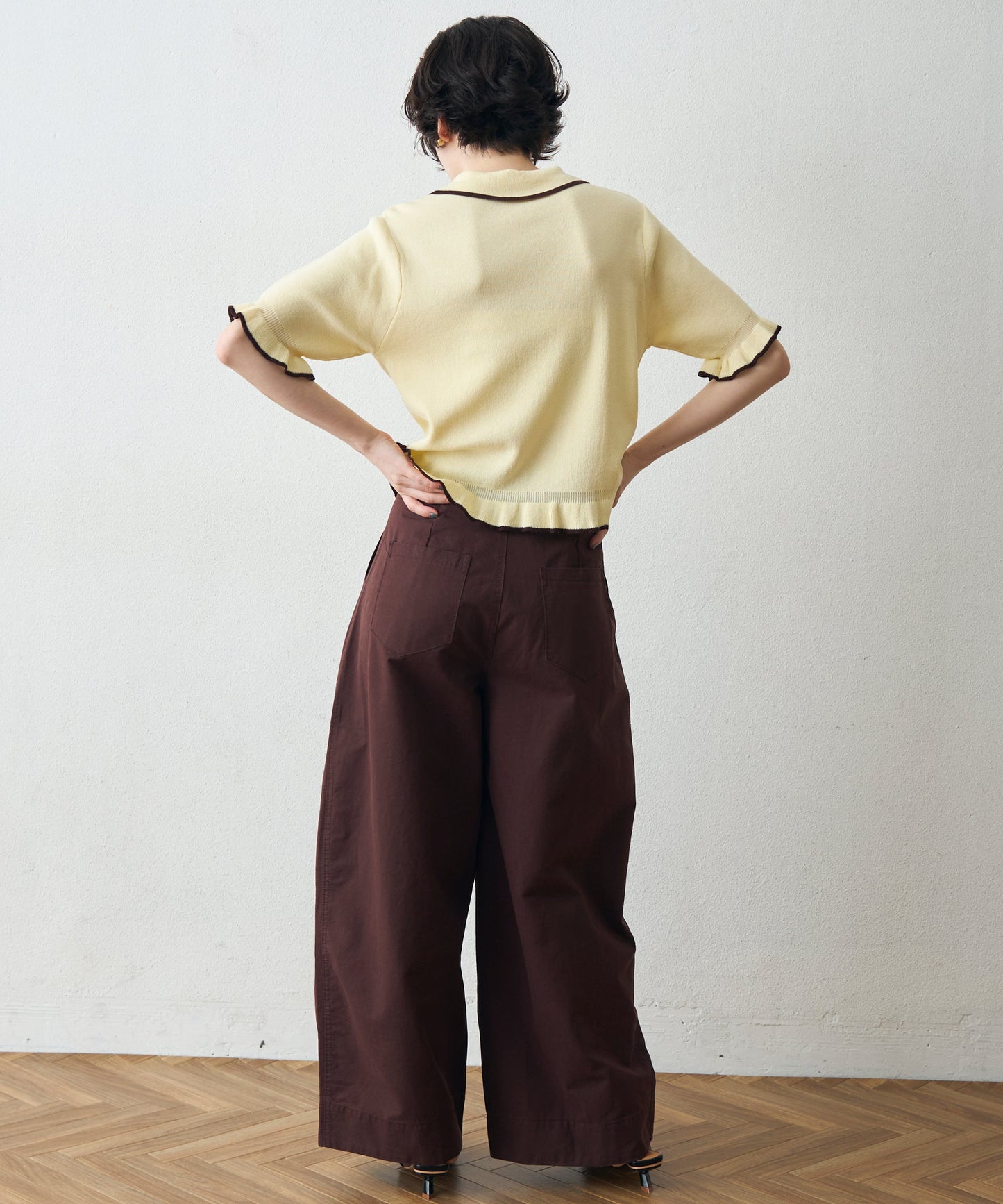 フリル使いニットポロ