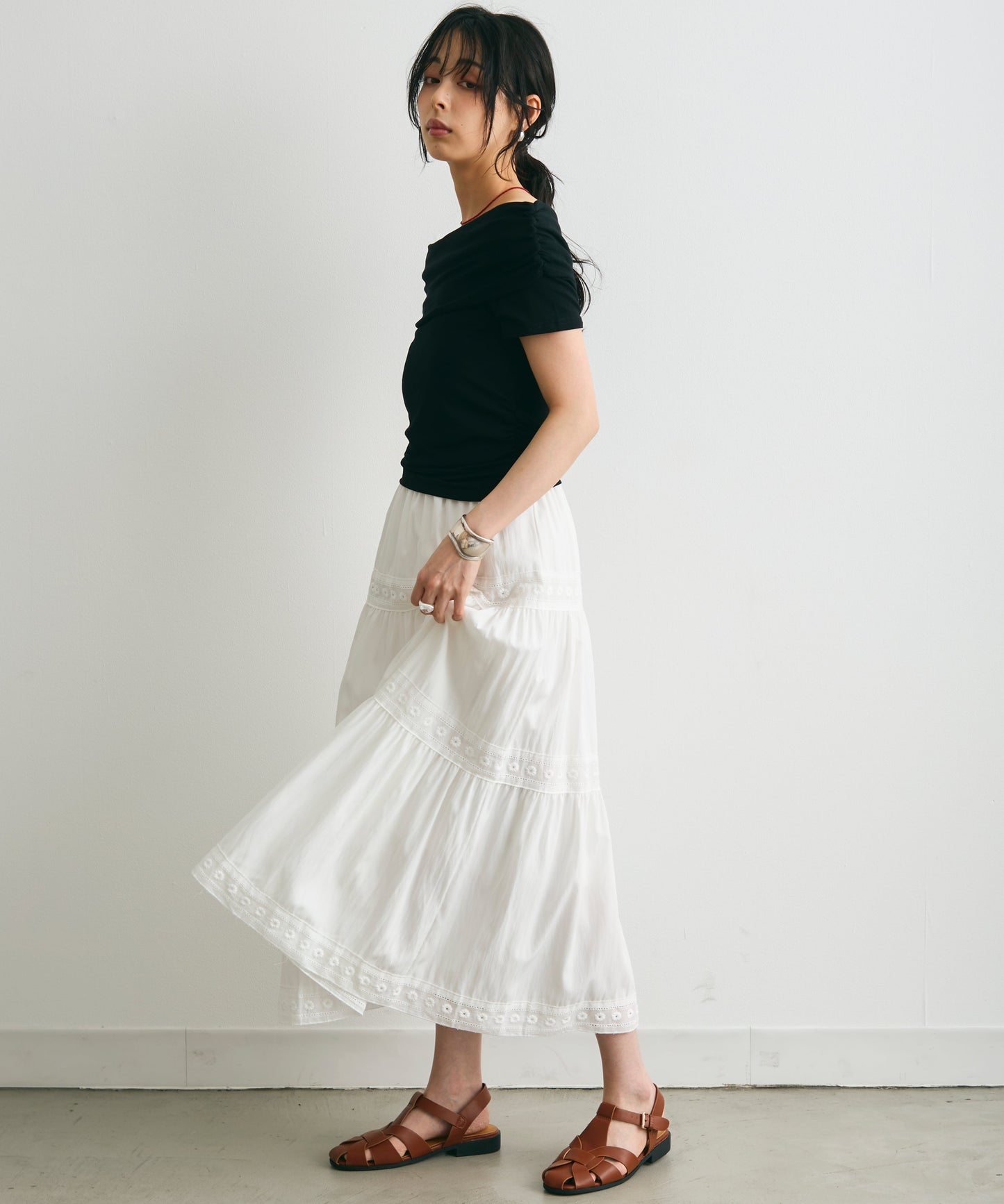 エアリーティアードロングスカート