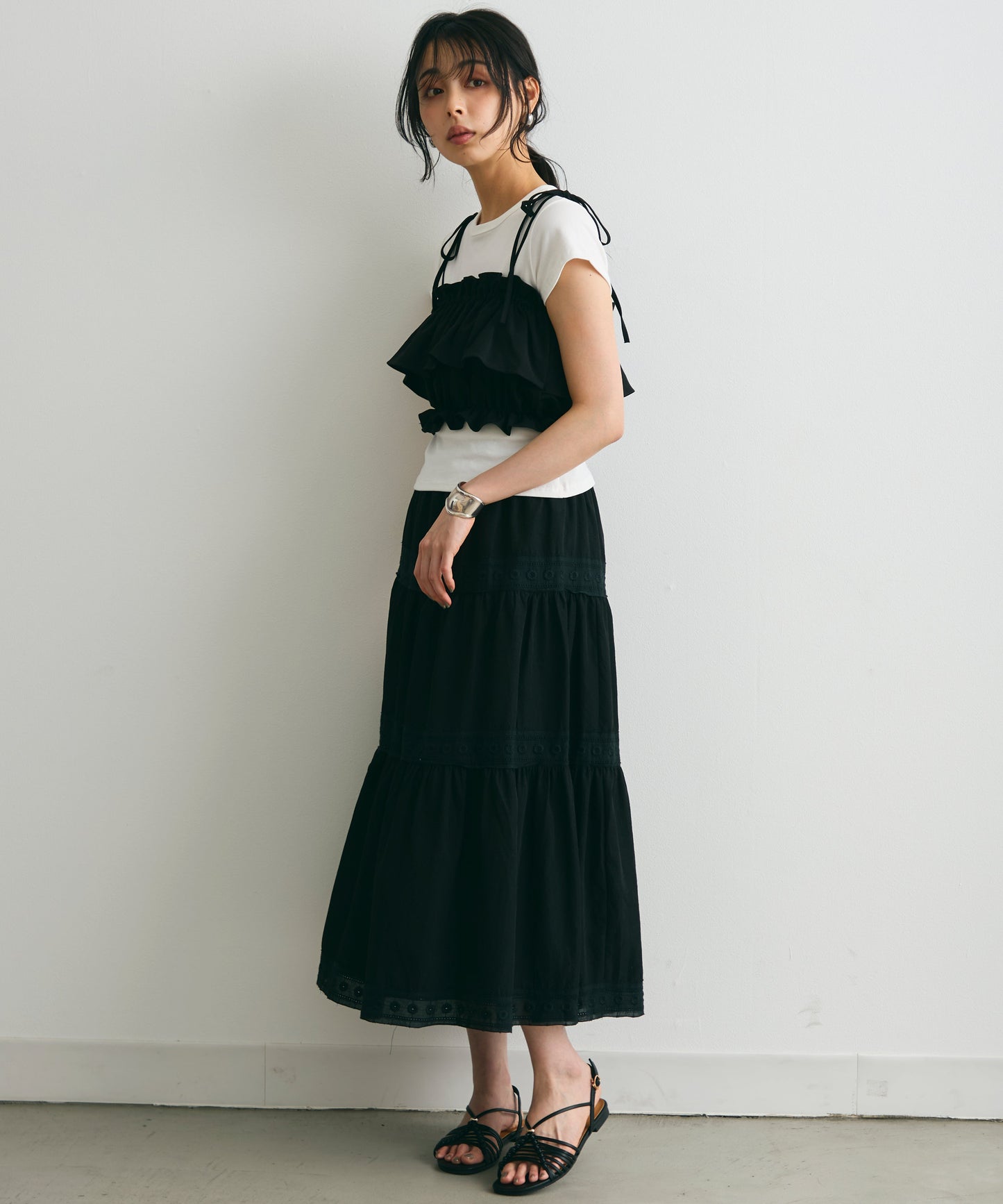 エアリーティアードロングスカート