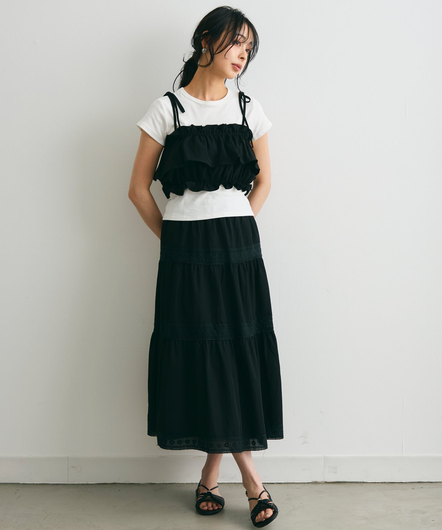 エアリーティアードロングスカート