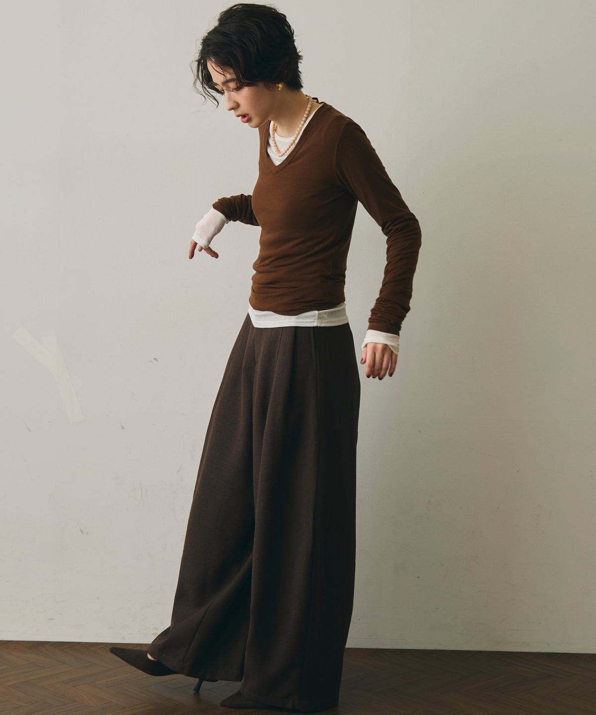 ウール混VネックロングスリーブTEE