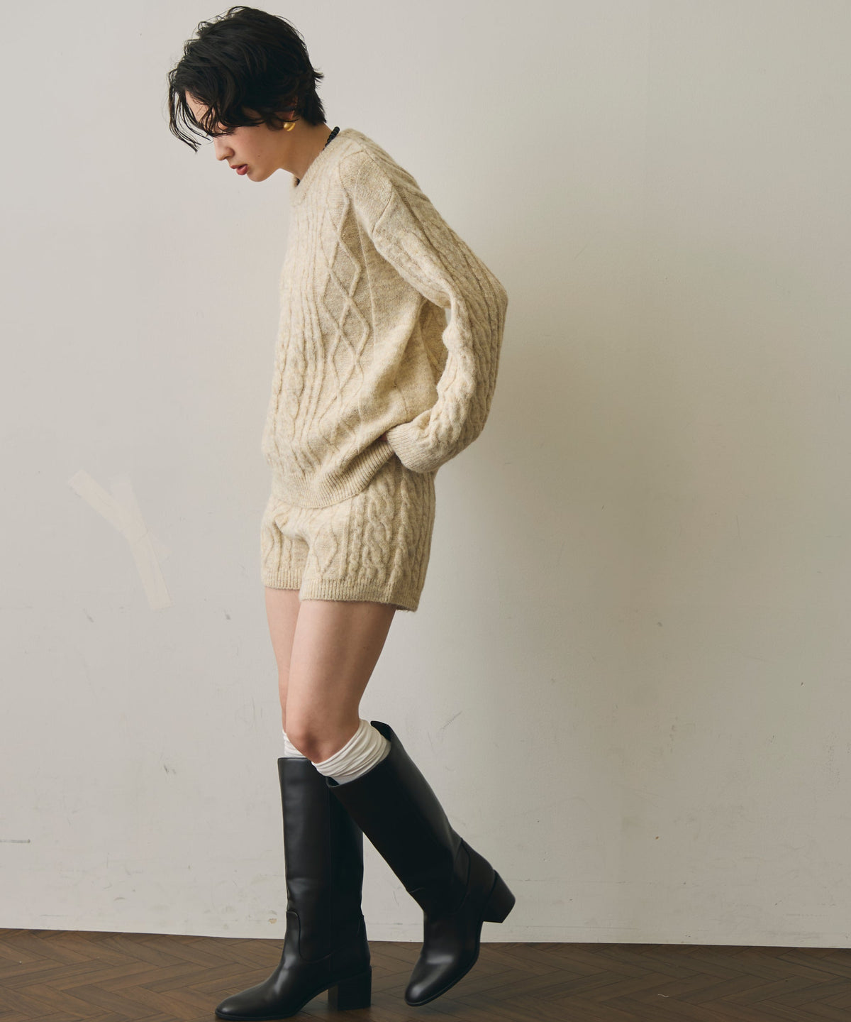 ケーブル編みショートパンツセットアップ