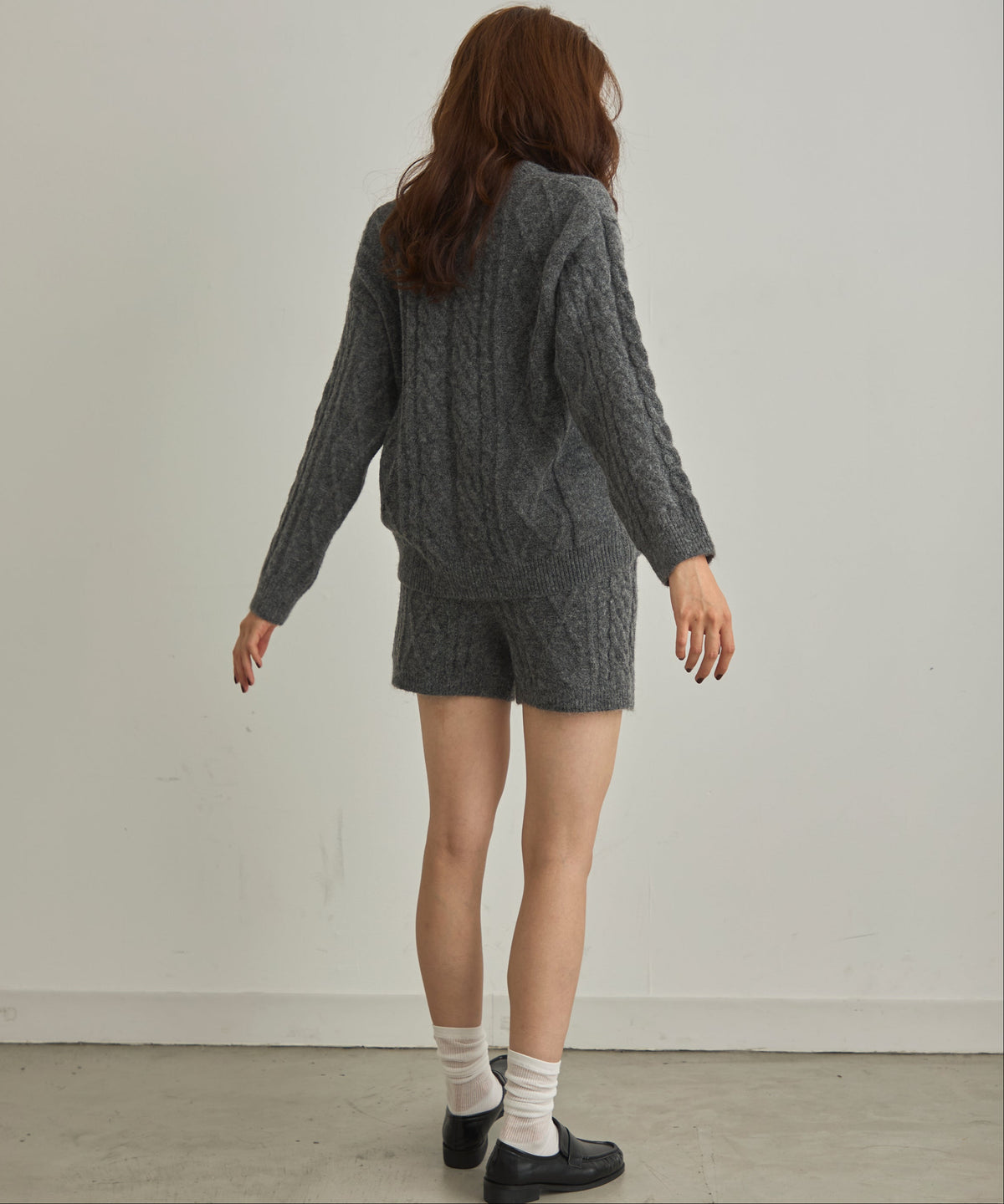 ケーブル編みショートパンツセットアップ