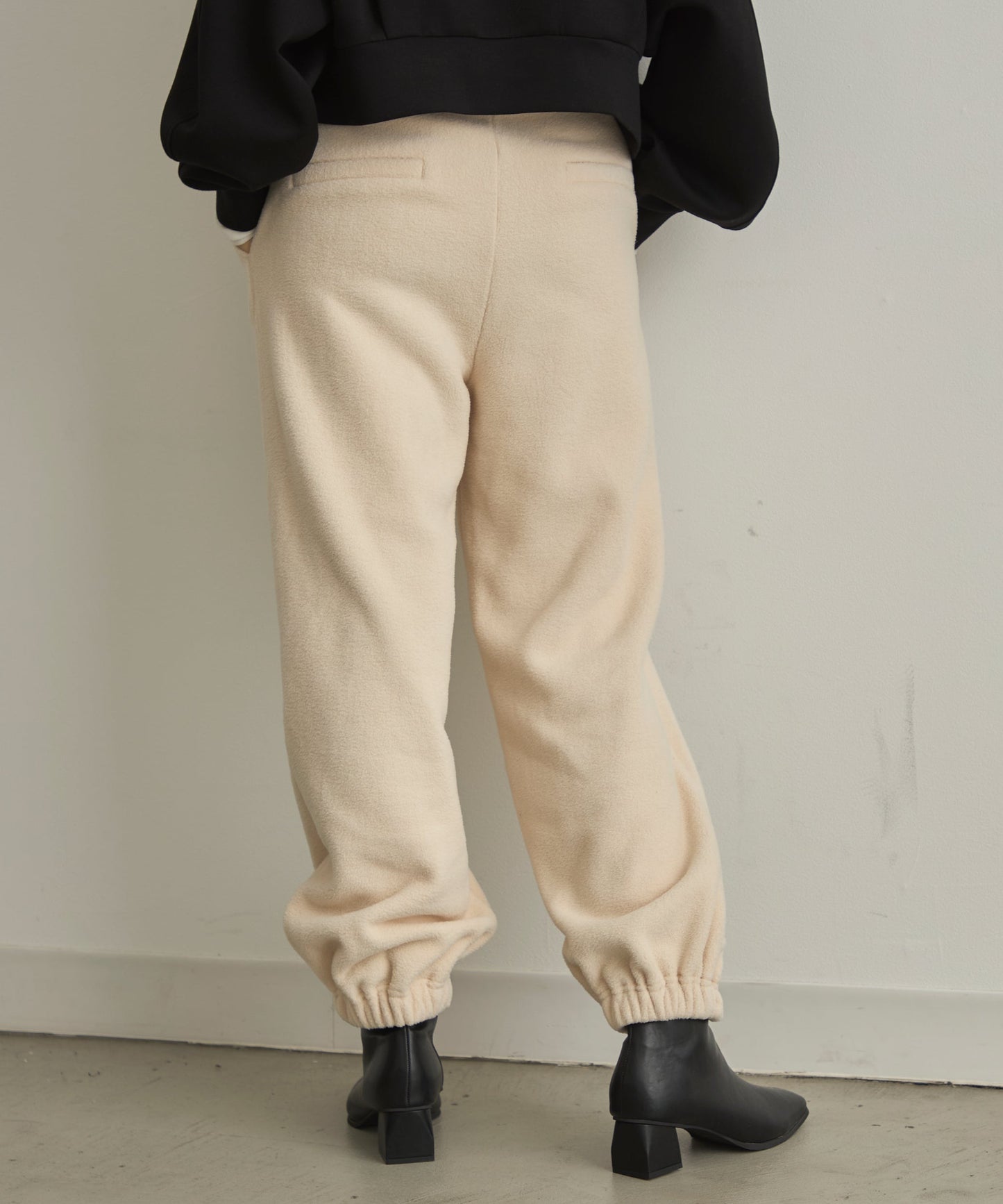フリースバルーンパンツ