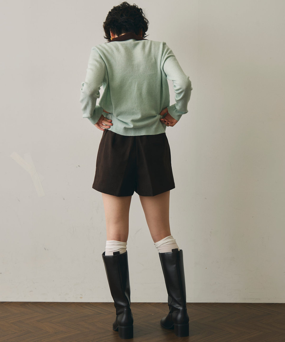 細コールショートパンツ