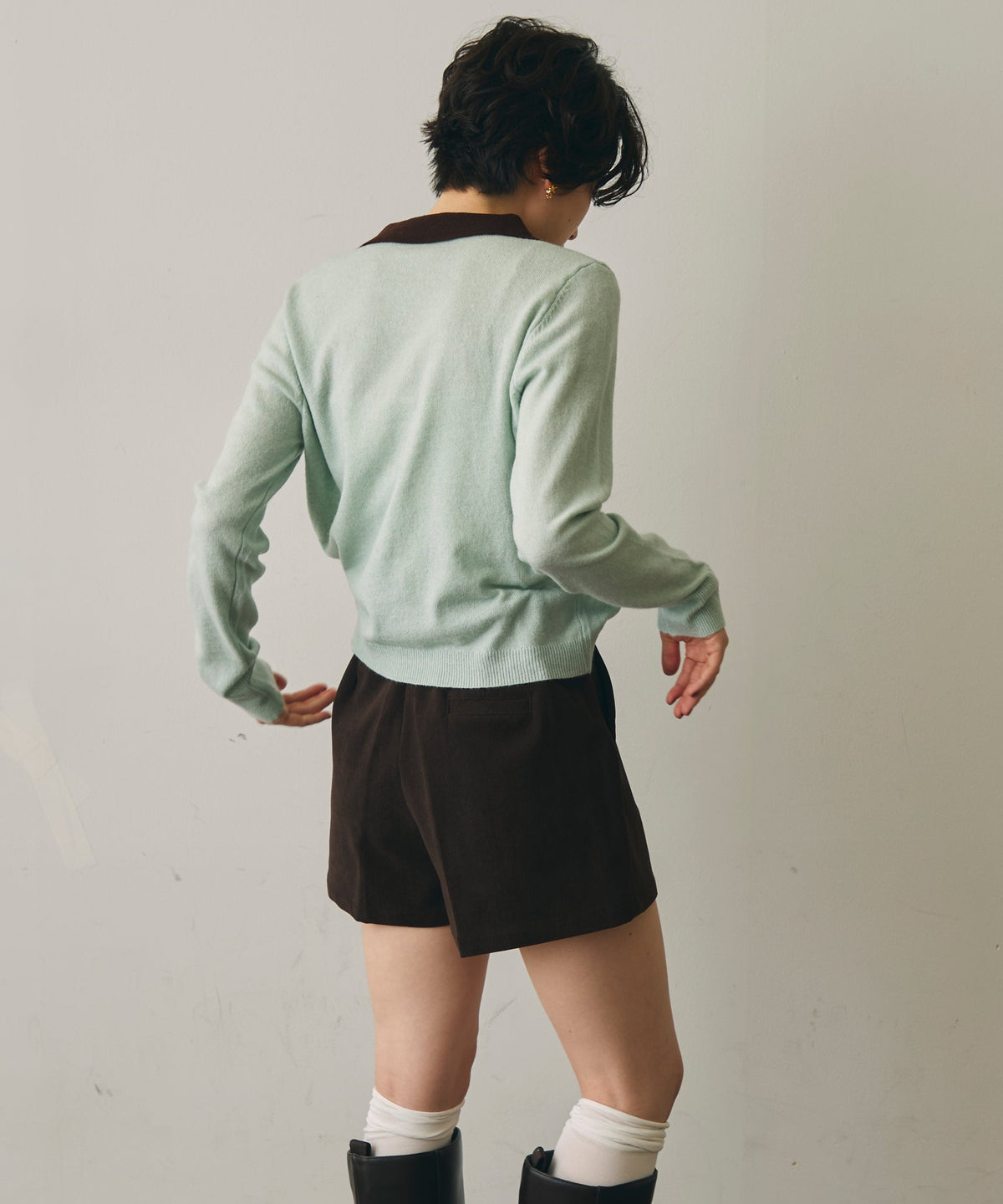 細コールショートパンツ