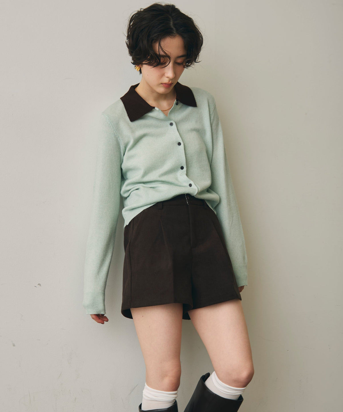 細コールショートパンツ