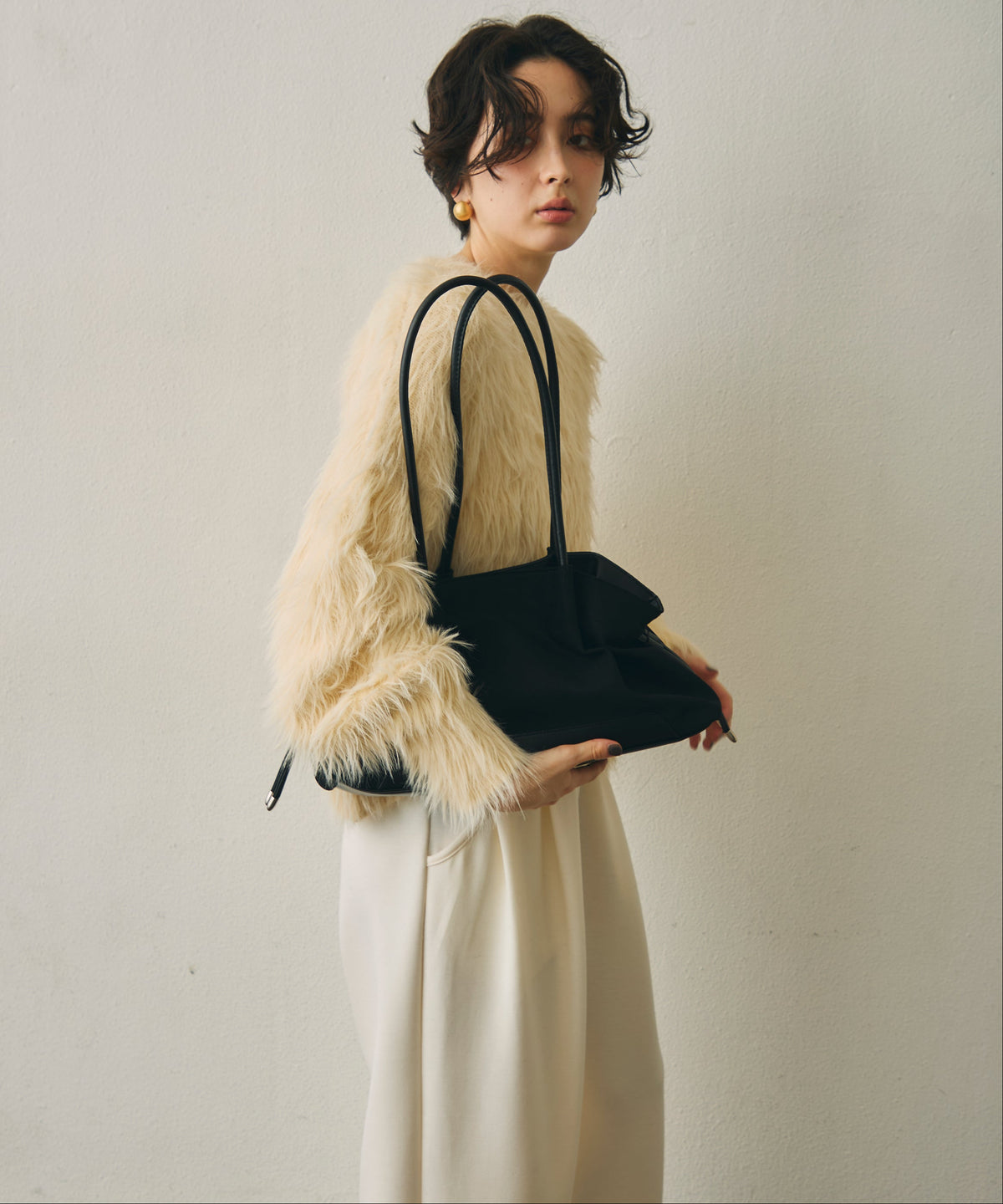 スウェードライクドレープショルダーBag