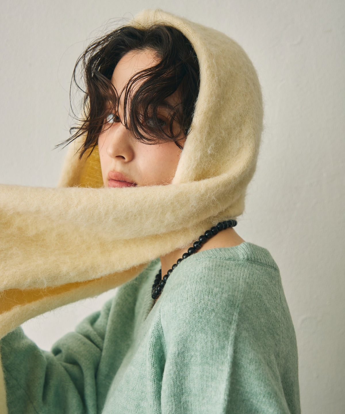 モヘアタッチニットフード付きマフラー