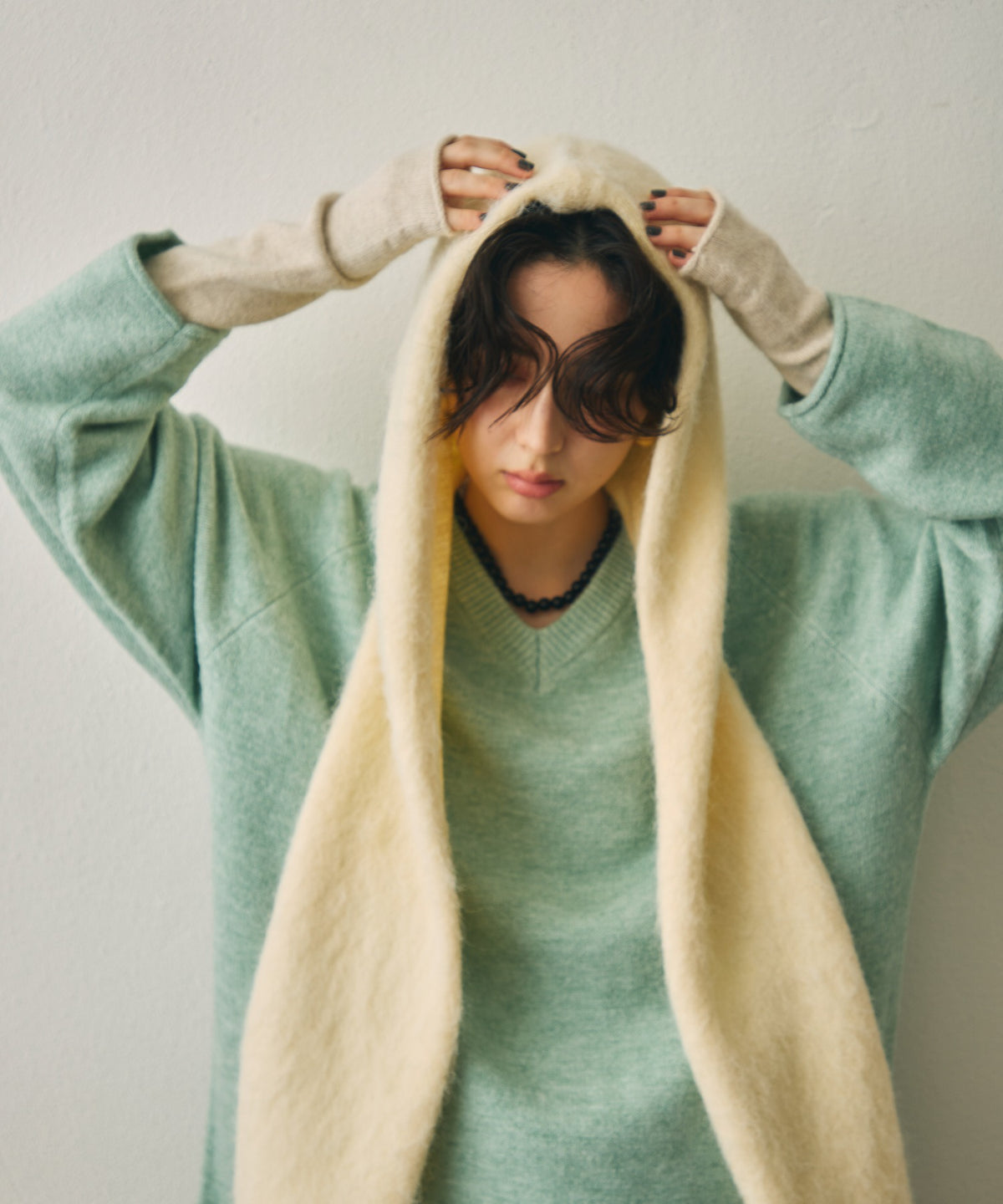 モヘアタッチニットフード付きマフラー